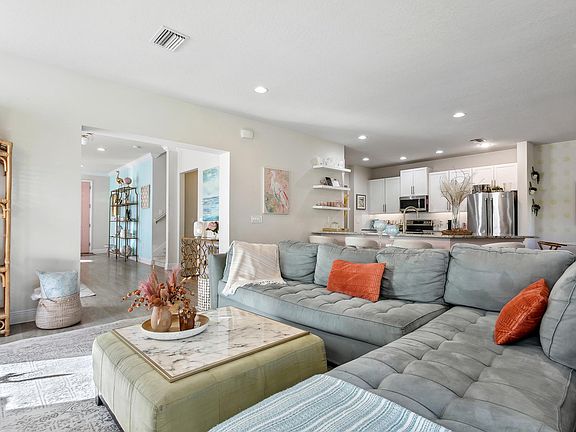 5th image of 15216 Antilles Isle Ln