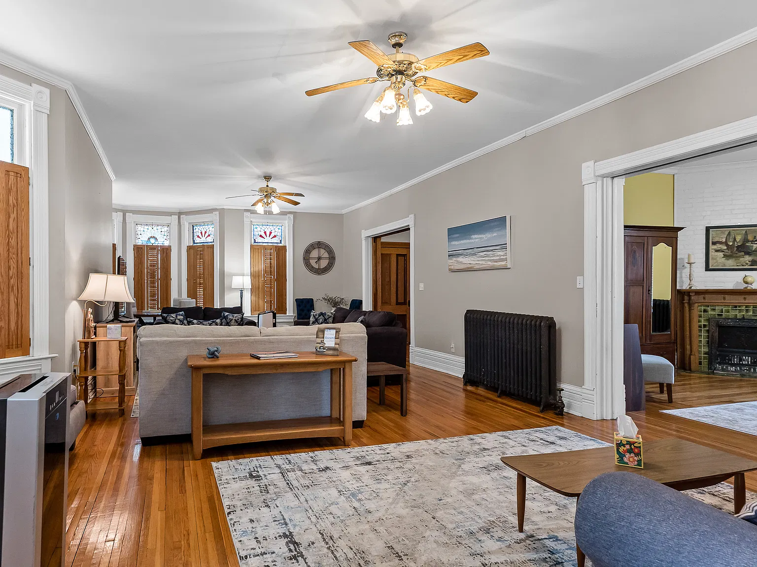 5 bed, 5010 sqft, $2,500 — Photo 4
