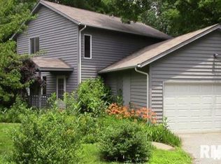 405 S Hunt Rd, Carbondale, IL 62902