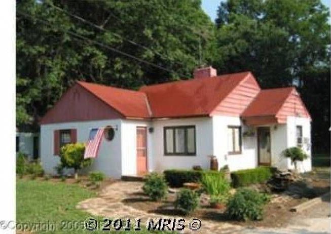 1st image of 2812 Woodlawn Trl