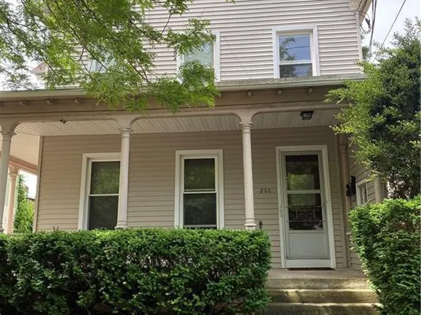 268 Humphrey St #3, New Haven, CT 06511