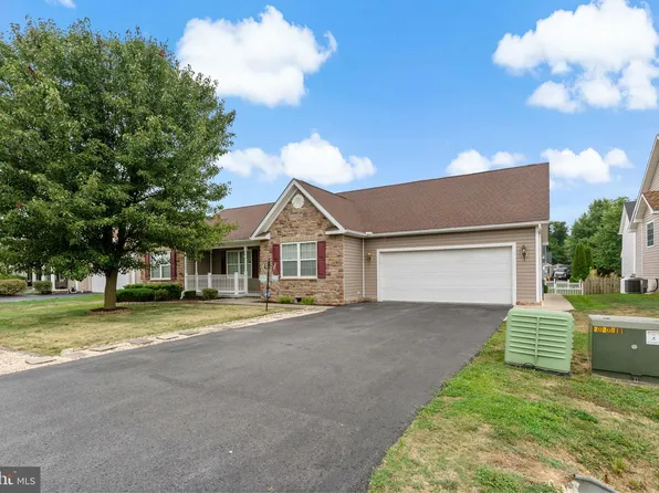 151 Carib St, Martinsburg, WV 25405