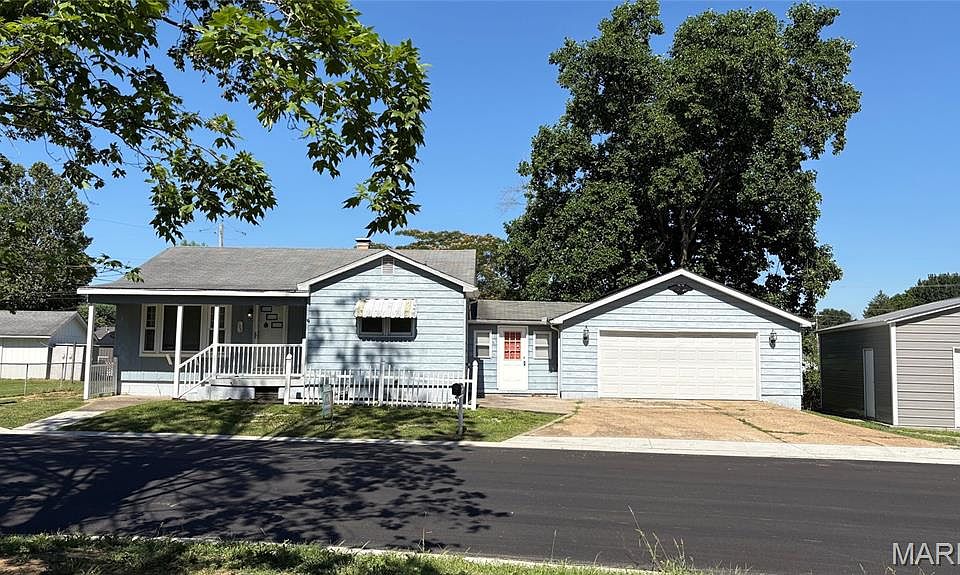 1st image of 105 Debra Ln