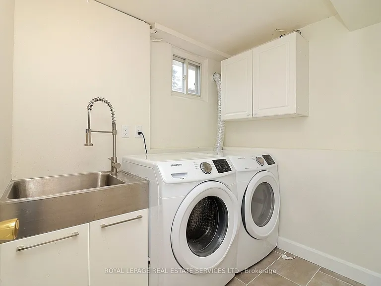 222 Alscot Cres — Photo 31