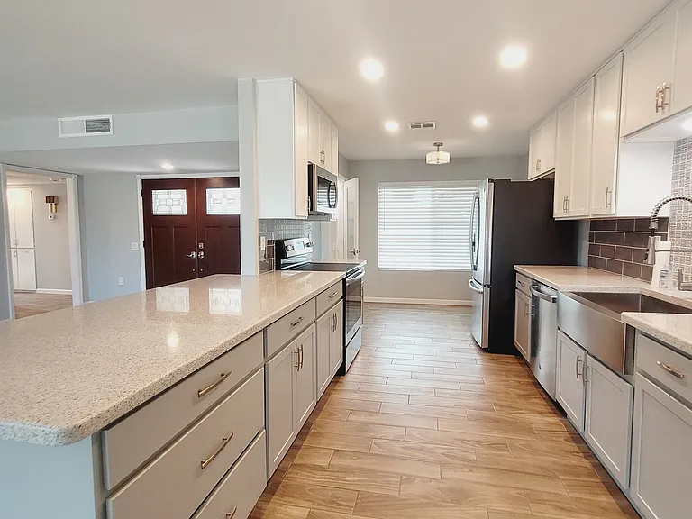 14014 N Cameo Dr — Photo 9