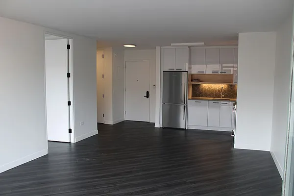 Rented by The Dermot Realty Management Company | media 19