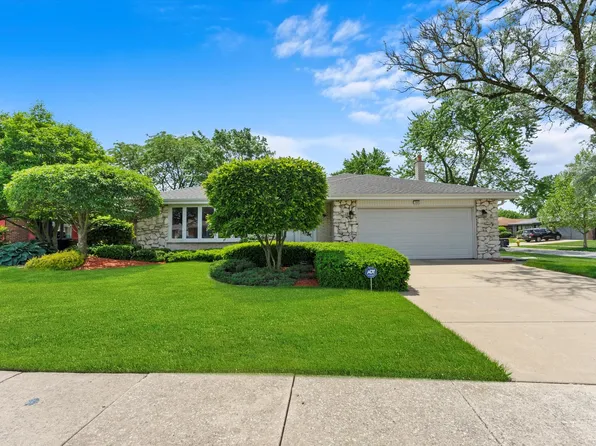 7645 Sequoia Ct, Orland Park, IL 60462