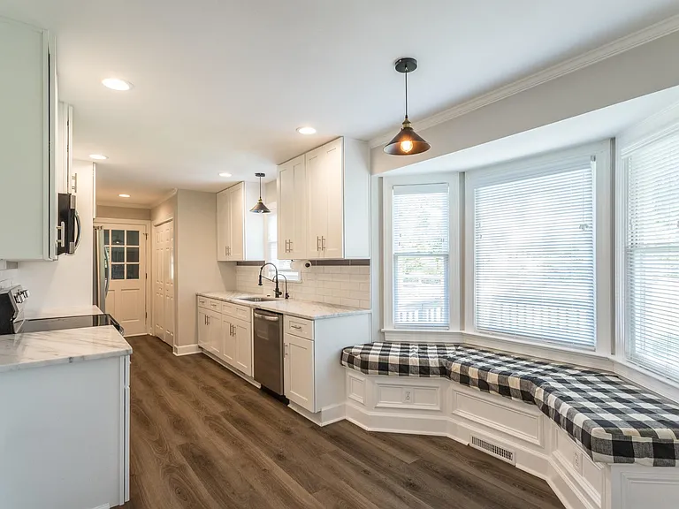Bay Window & Kitchen