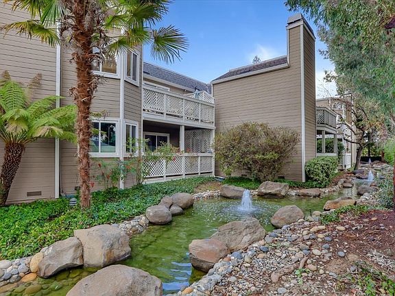 2nd image of 4832 Lakebird Pl