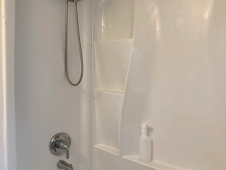 500 Parkview Rd #2 — Photo 6