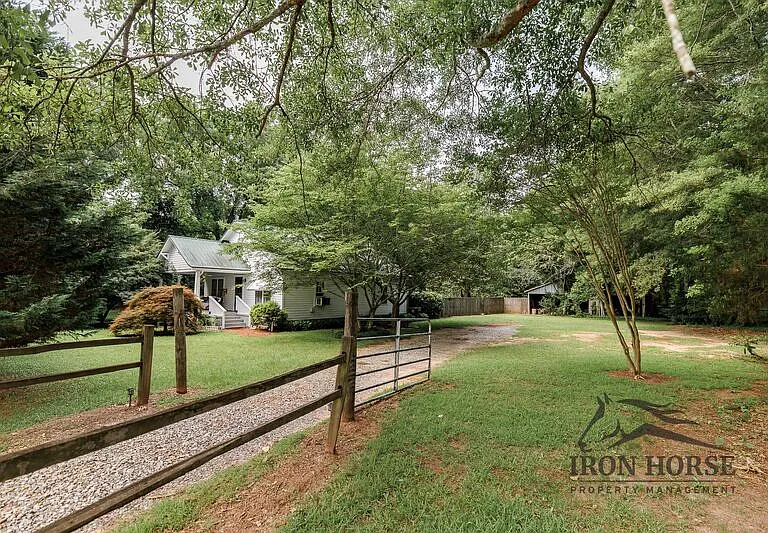 4671 Macon Hwy — Photo 27