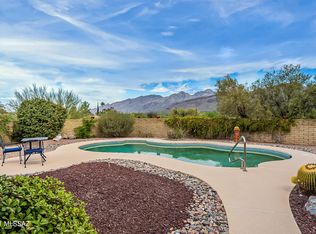 10615 E Dunsmore Pl, Tucson, AZ 85749