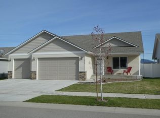 1919 E Highwing Ct, Post Falls, ID 83854