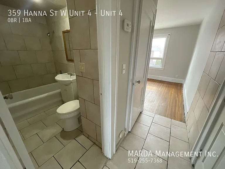 359 Hanna St W #4 — Photo 9