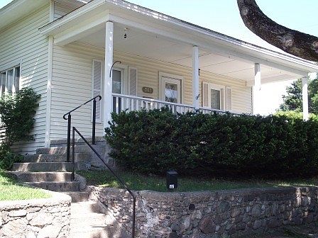 2nd image of 507 N Harrison St