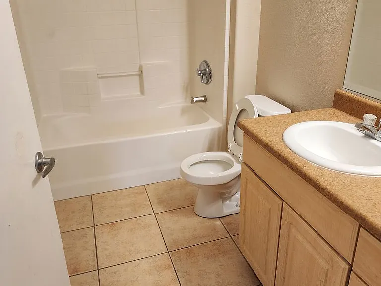 8250 N Grand Canyon Dr #1-1081 — Photo 13