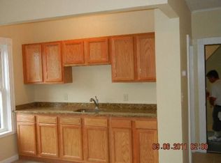211 Mechanic St APT 1, Leominster, MA 01453