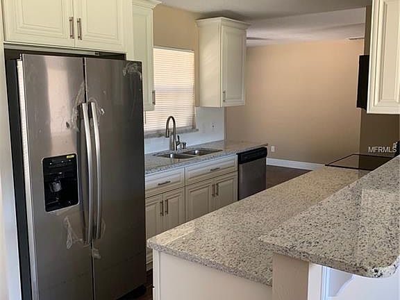 4th image of 1020 Worthing Ct