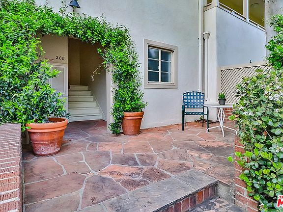4th image of 11901 W Sunset Blvd APT 208