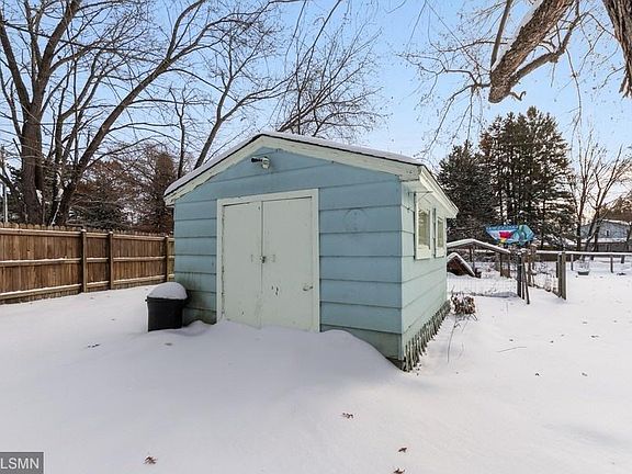 4th image of 18025 Waco Dr NW