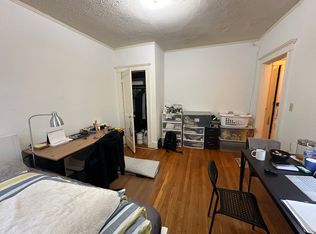 14 Palace Rd APT 8, Boston, MA 02115