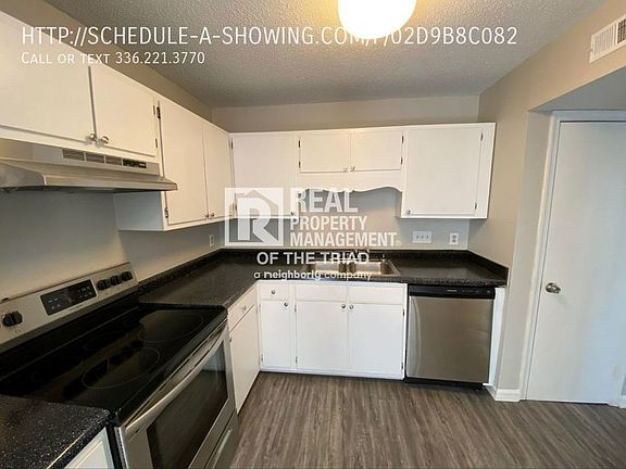 3rd image of 4336A Edith Ln