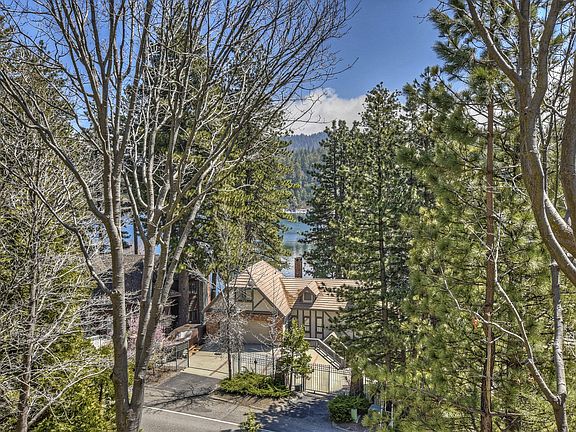 4th image of 27511 Cedarwood Dr