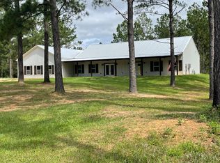 542 Shadow Creek Dr, Camden, AL 36726