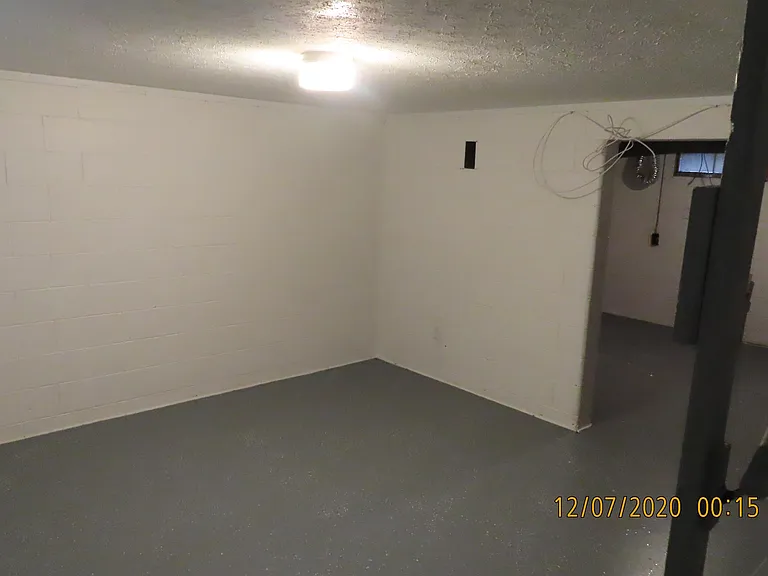 905 N Meadows Ct #C — Photo 37
