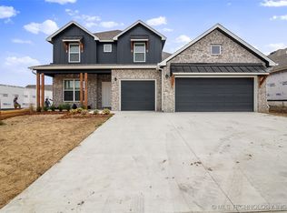 10605 N 120th East Ave, Owasso, OK 74055