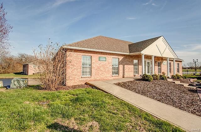 2nd image of 1669 Windham Way
