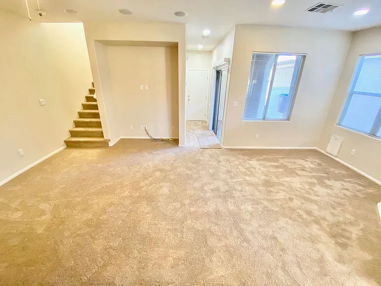 8569 Rhamus Ct — Photo 2