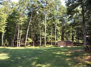 3720 Rolling View Ln, Maiden, NC 28650