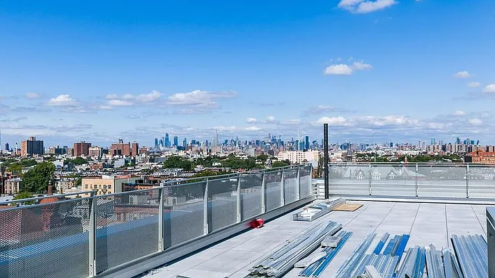 Rented by Nooklyn NYC LLC | media 22