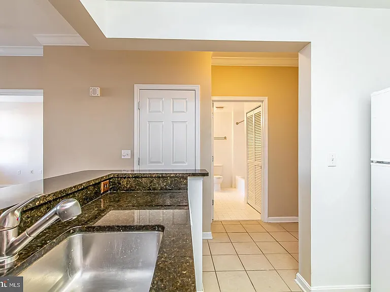 23 Pierside Dr #229 — Photo 9