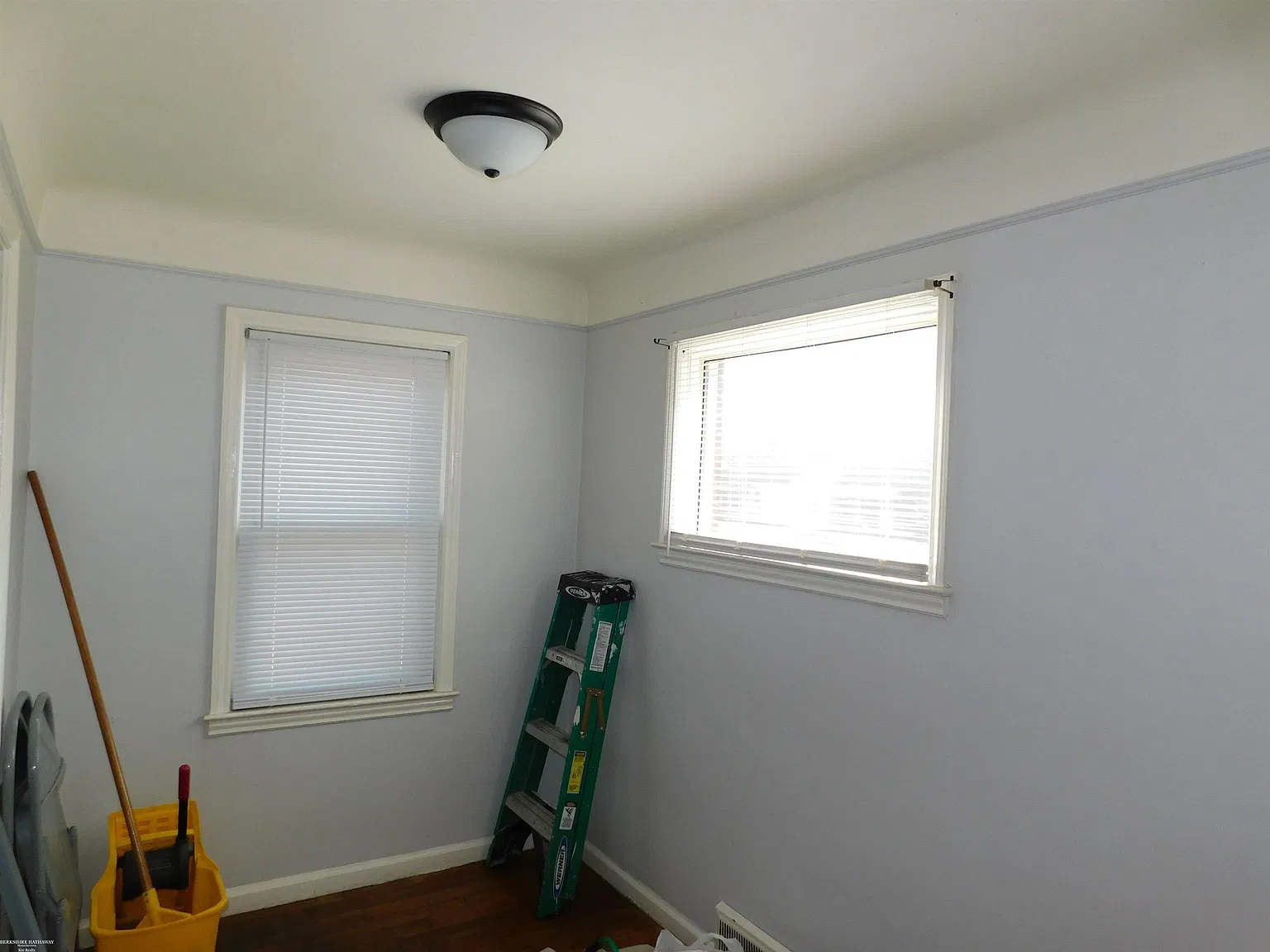 2 bed, 1.0 bath, 720 sqft, $1,250 — Photo 4