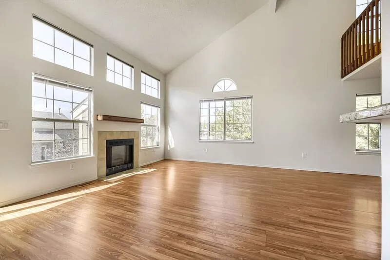 3 bed, 3.0 bath, 1596 sqft, $2,750 — Photo 4
