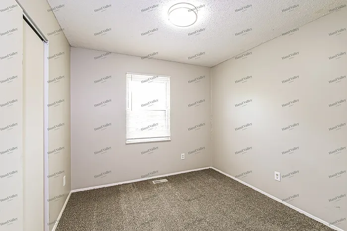 2340 Wharton Ct — Photo 10