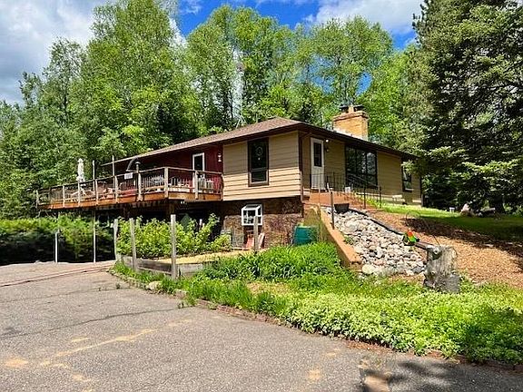 2nd image of 511 Sundstein Rd