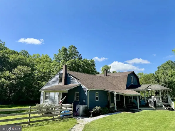 2824 Waltonville Rd, Hummelstown, PA 17036