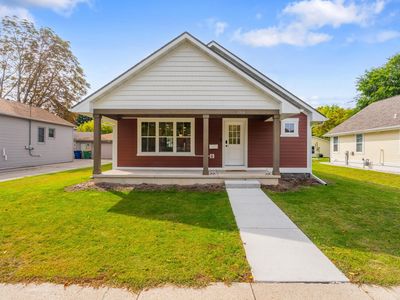 1164 Day St, Green Bay, WI, 54302