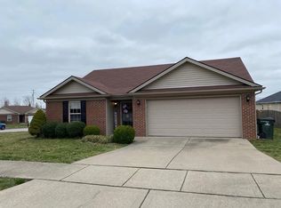 100 Lake Forest Dr, Georgetown, KY 40324