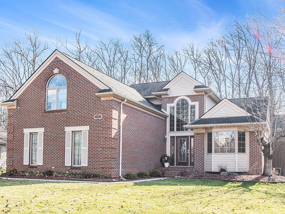 1st image of 8445 Sherwood Dr