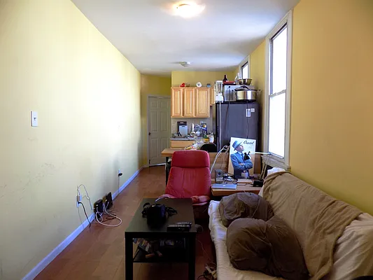 Rented by Blue Egg Realty Corp | media 26