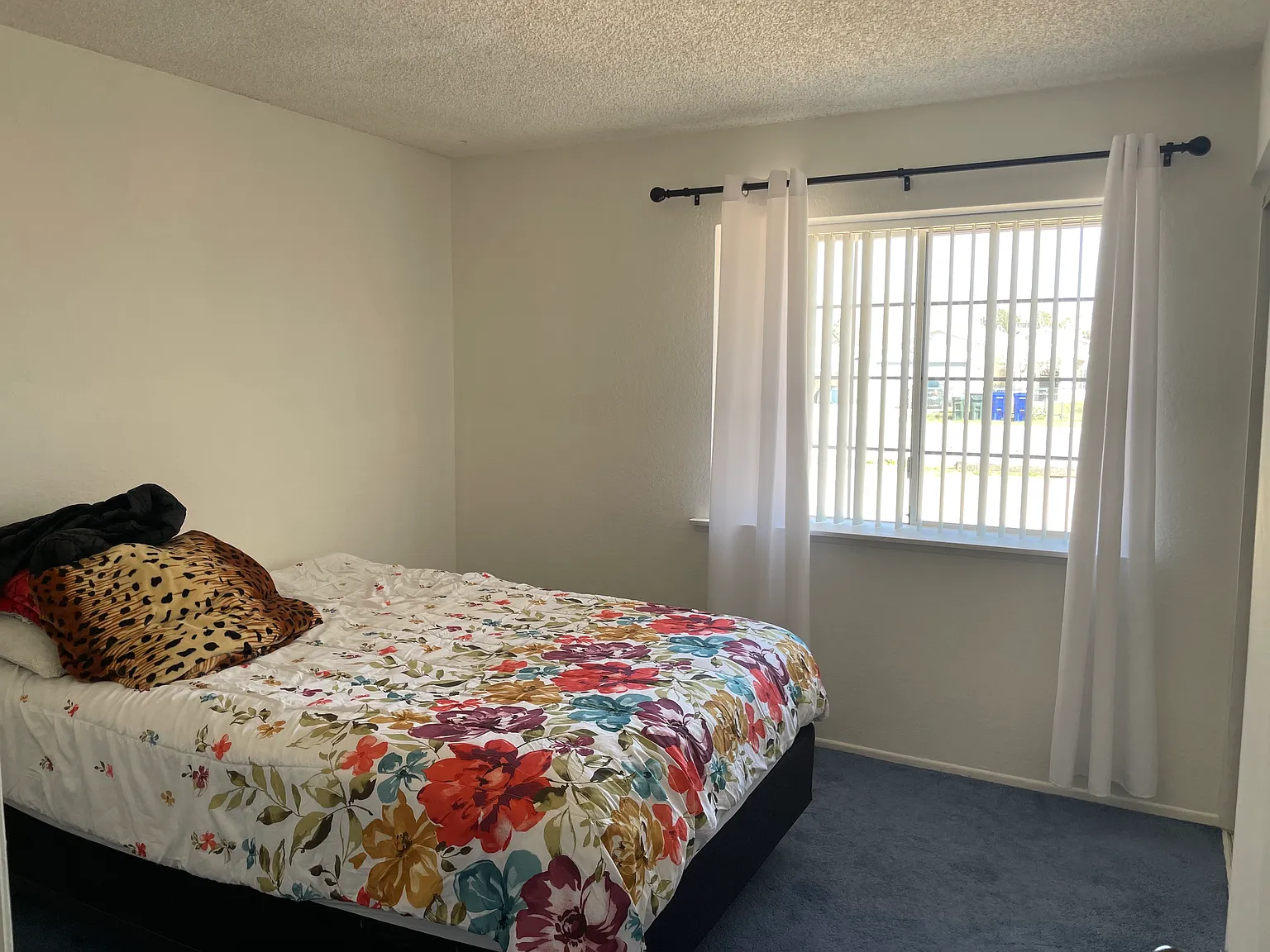 3 bed, 1322 sqft, $750 — Photo 4