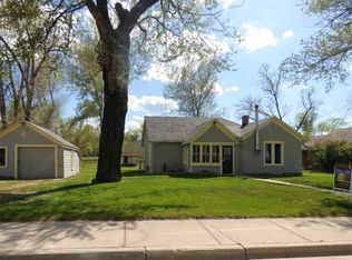 1218 Elkhorn St, Belle Fourche, SD 57717