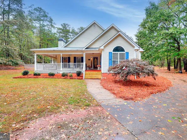 995 Hodges Cir, Mansfield, GA 30055