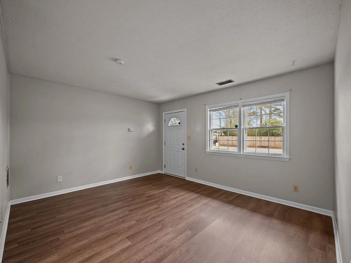 Welcome to Sophia Drive! — Photo 3
