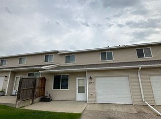 2107 13th St NW, Minot, ND 58703