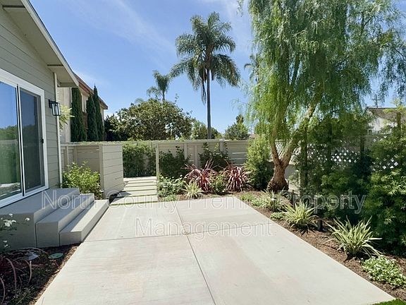 5th image of 4675 32nd St